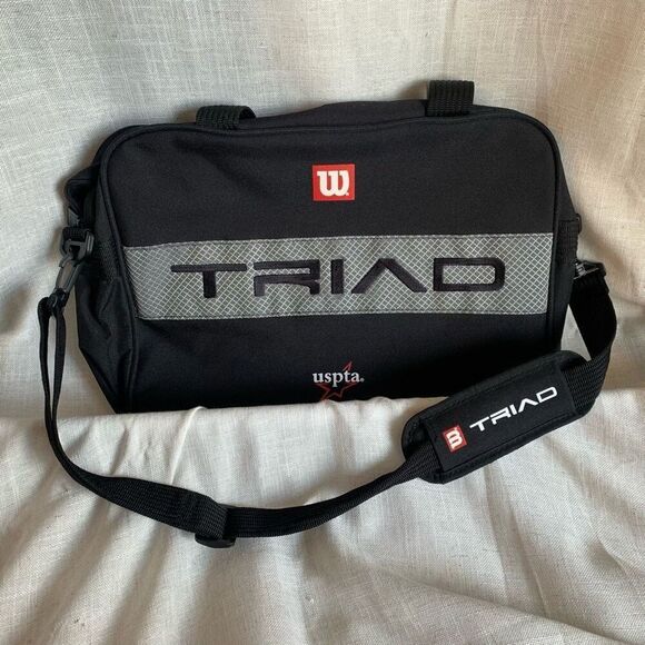 Wilson Bag Unisex 15.5” USPTA Triad Black Tennis Gym Shoulder Travel Case - Picture 1 of 13